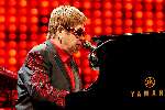 Elton-John-06-13-06-2017-Luxemburg_thumb
