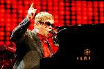 Elton-John-10-13-06-2017-Luxemburg_thumb
