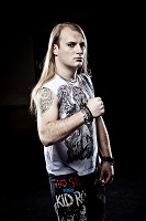Kissin-Dynamite-12-Steffen-m Kissin-Dynamite-12-Steffen-m
