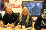 Primal-Fear-09-Autogrammstunde-17-02-2016_thumb