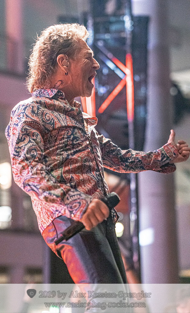  Fotogalerie - Peter Maffay - Benefiz XXXLutz Fulda - 08.12.2019 Motiv 